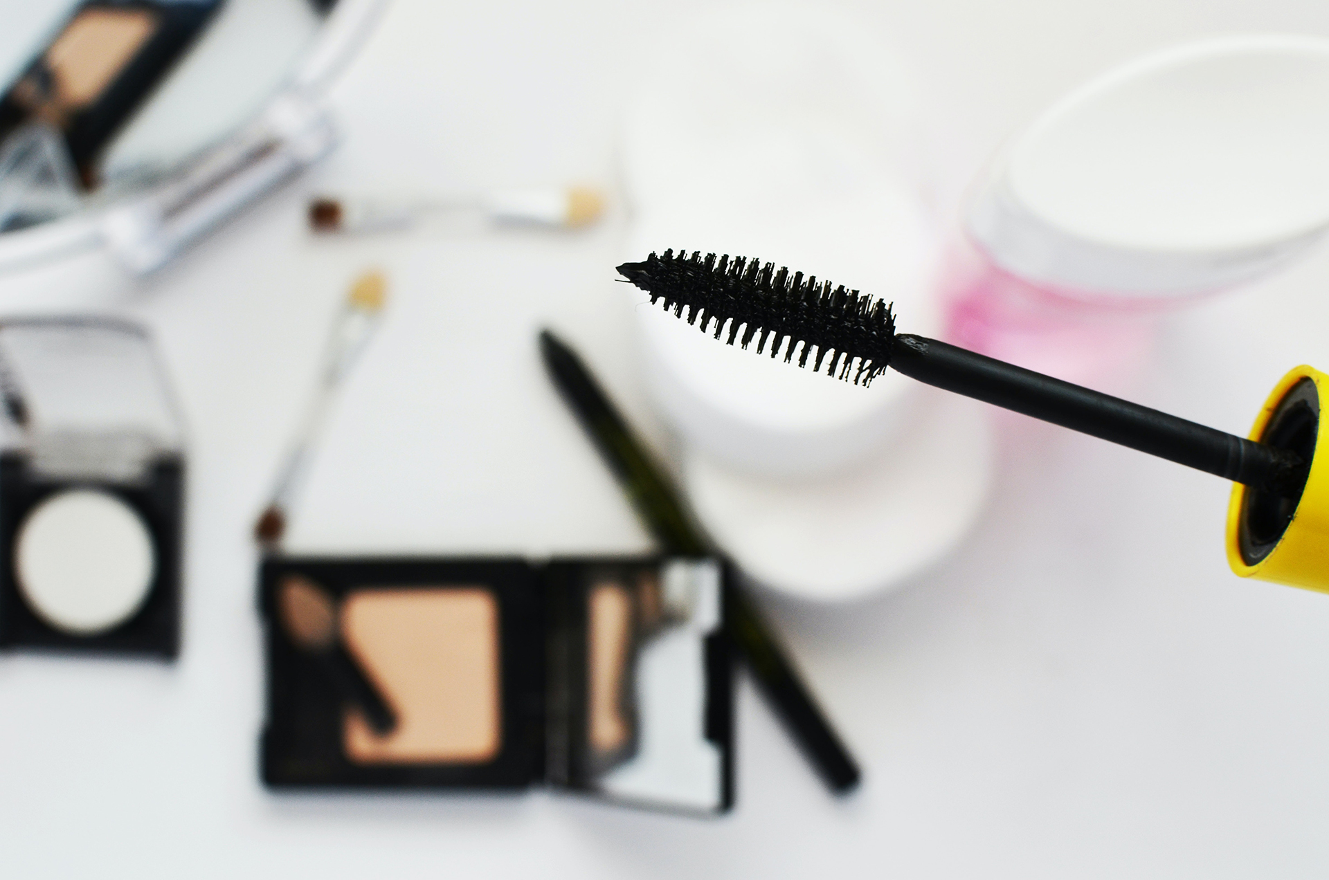 Cuidar-se és també mimar-se: Trucs de maquillatge